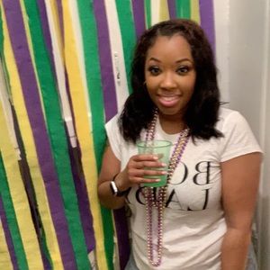 Meet your Posher, Ebony